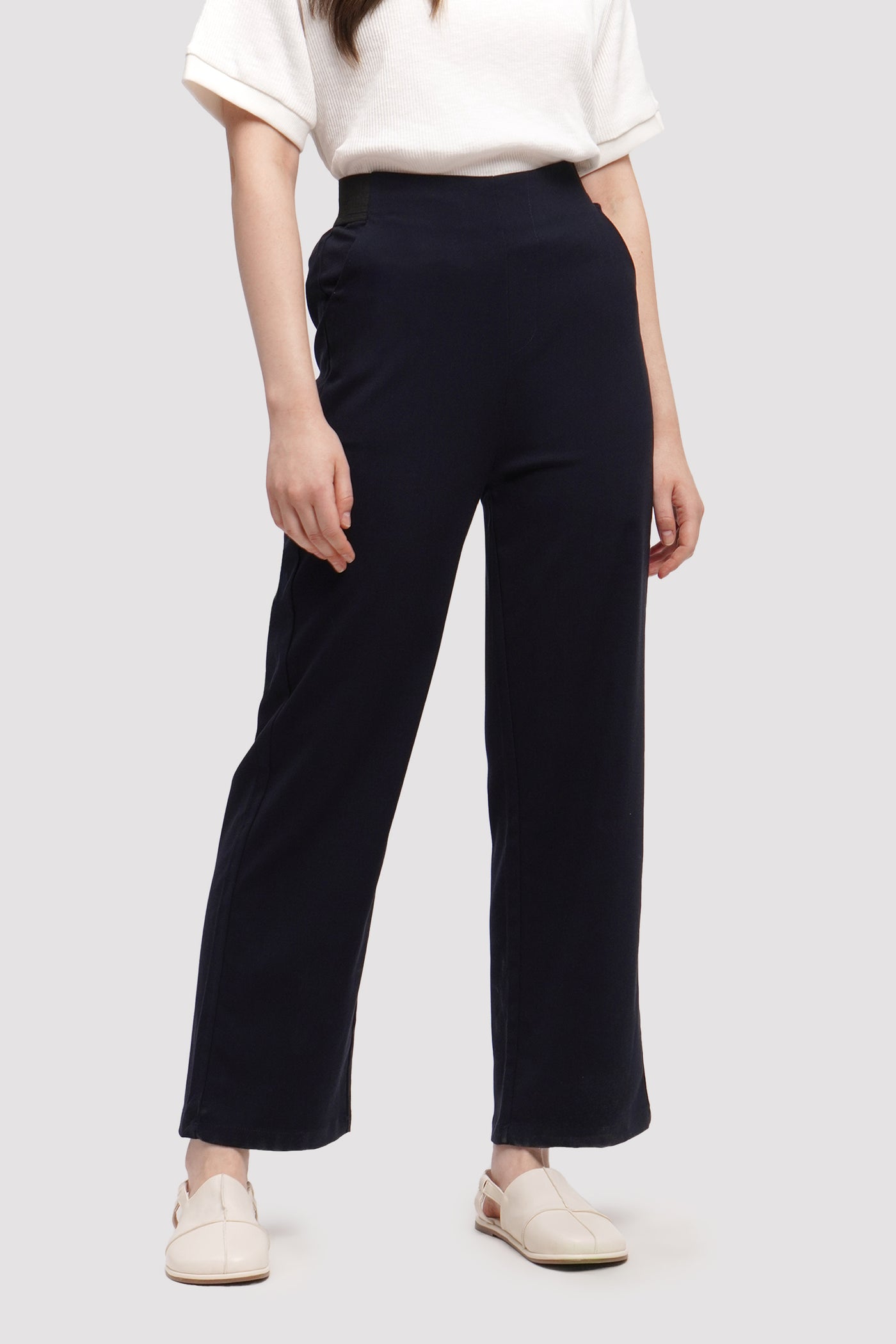 Relaxed Trousers