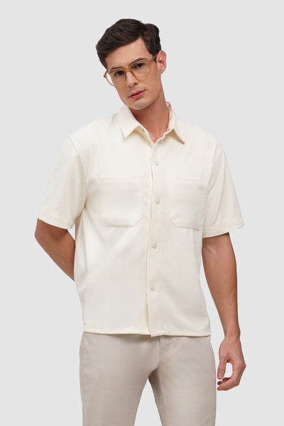 Relaxed Fit Short Sleeve Knit Overshirt With Snap Button Closure