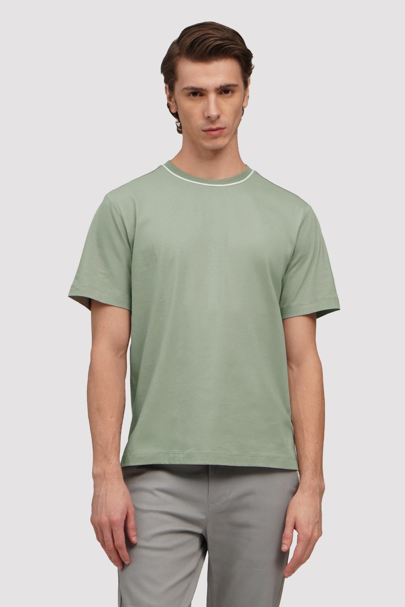 T-Shirt With Contrast Piping