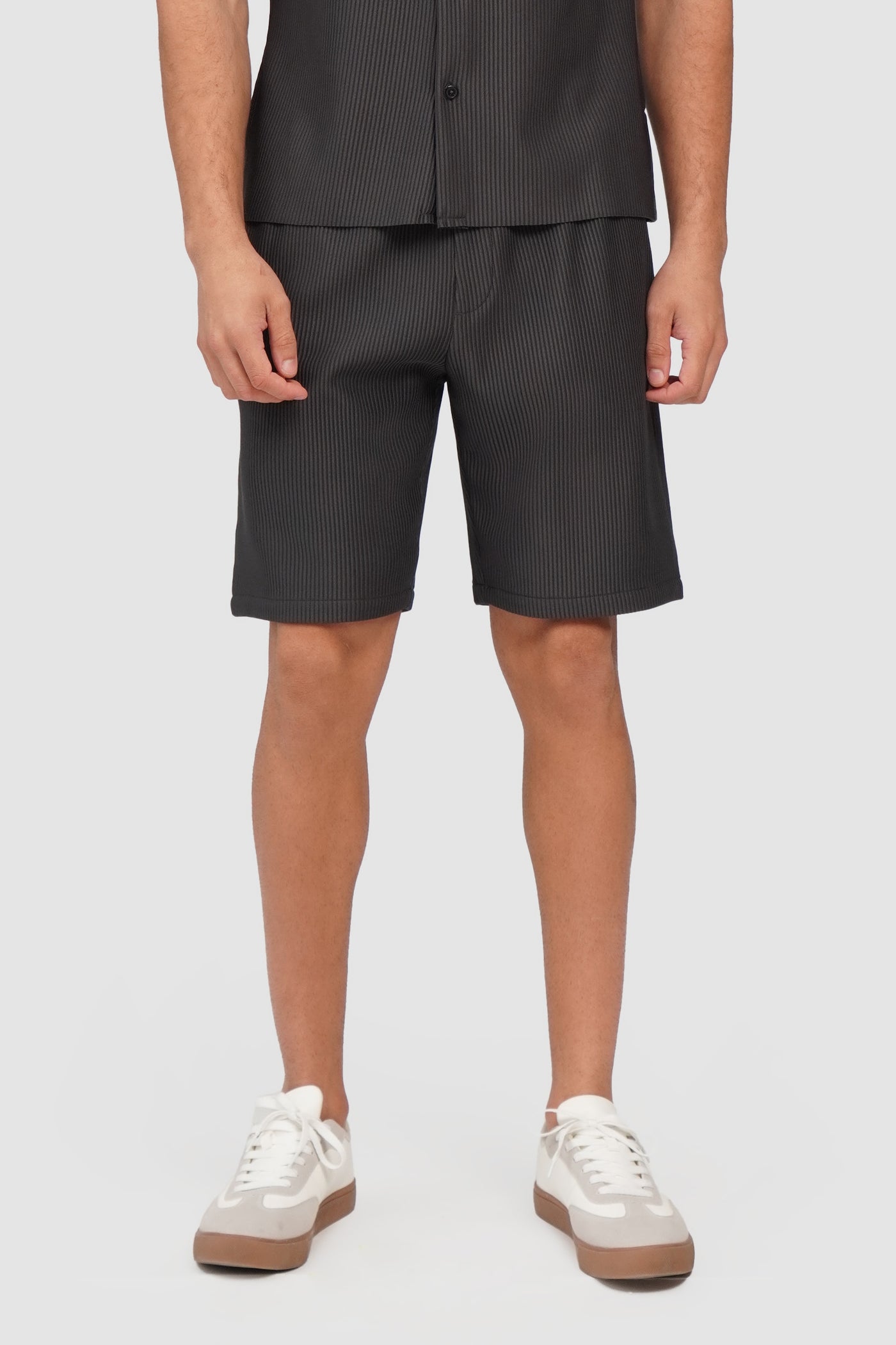 Pleated Pull Up Shorts