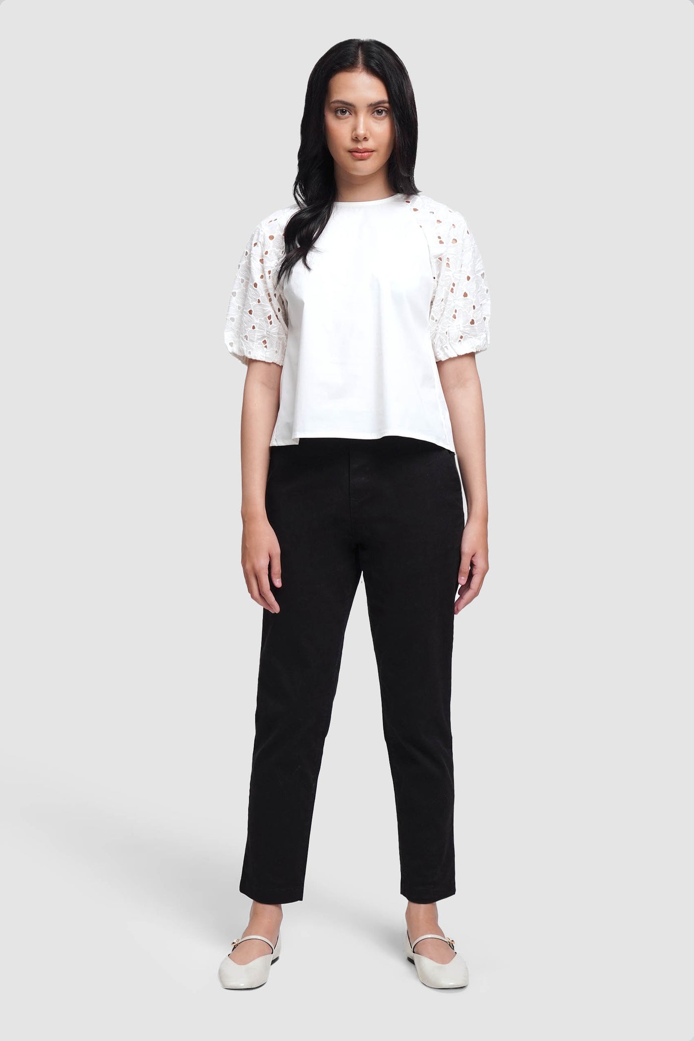 988351-White (1).jpg