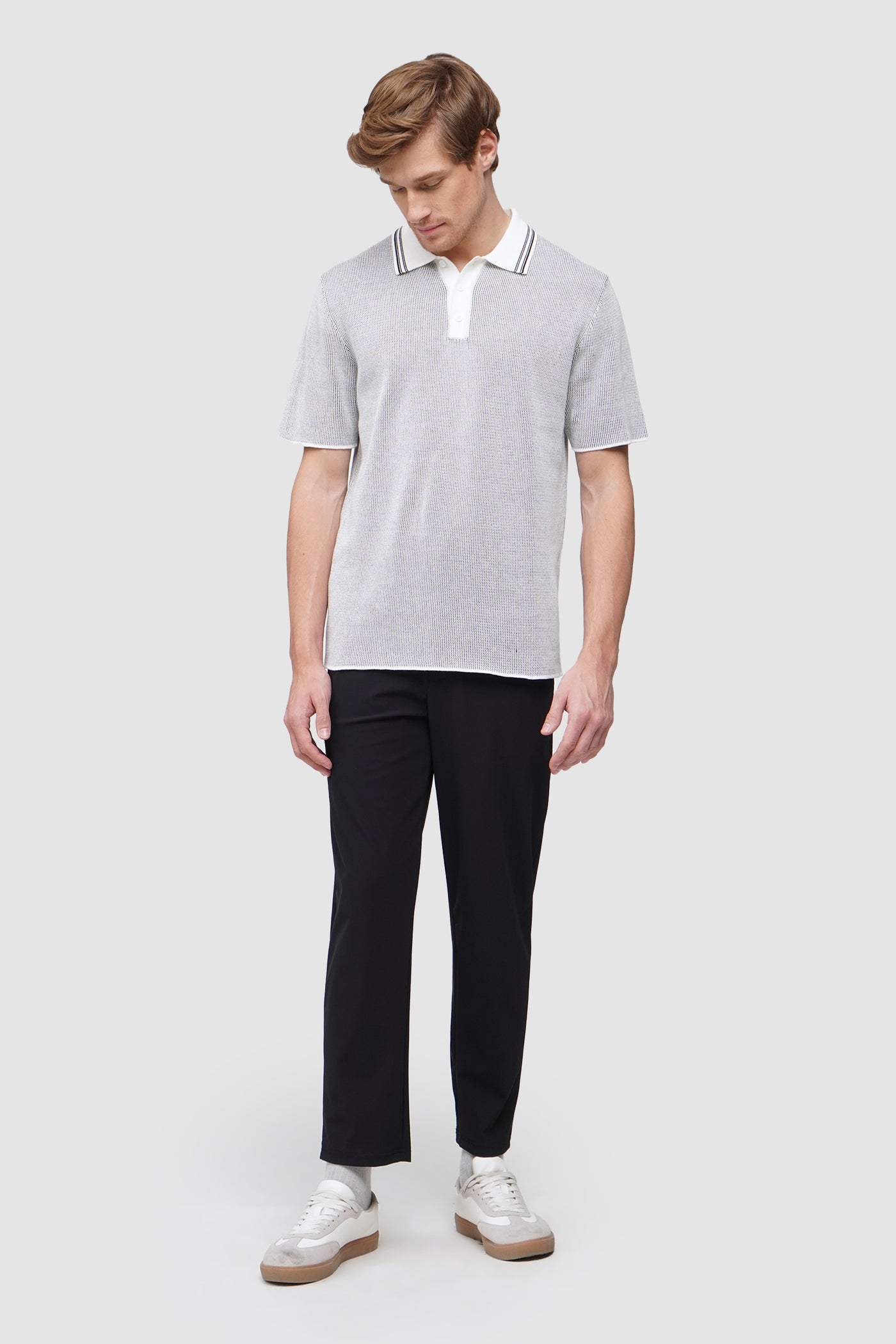 988483-Black (1).jpg