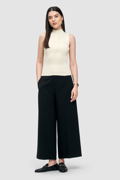 Buttoned-Placket Sleeveless Top