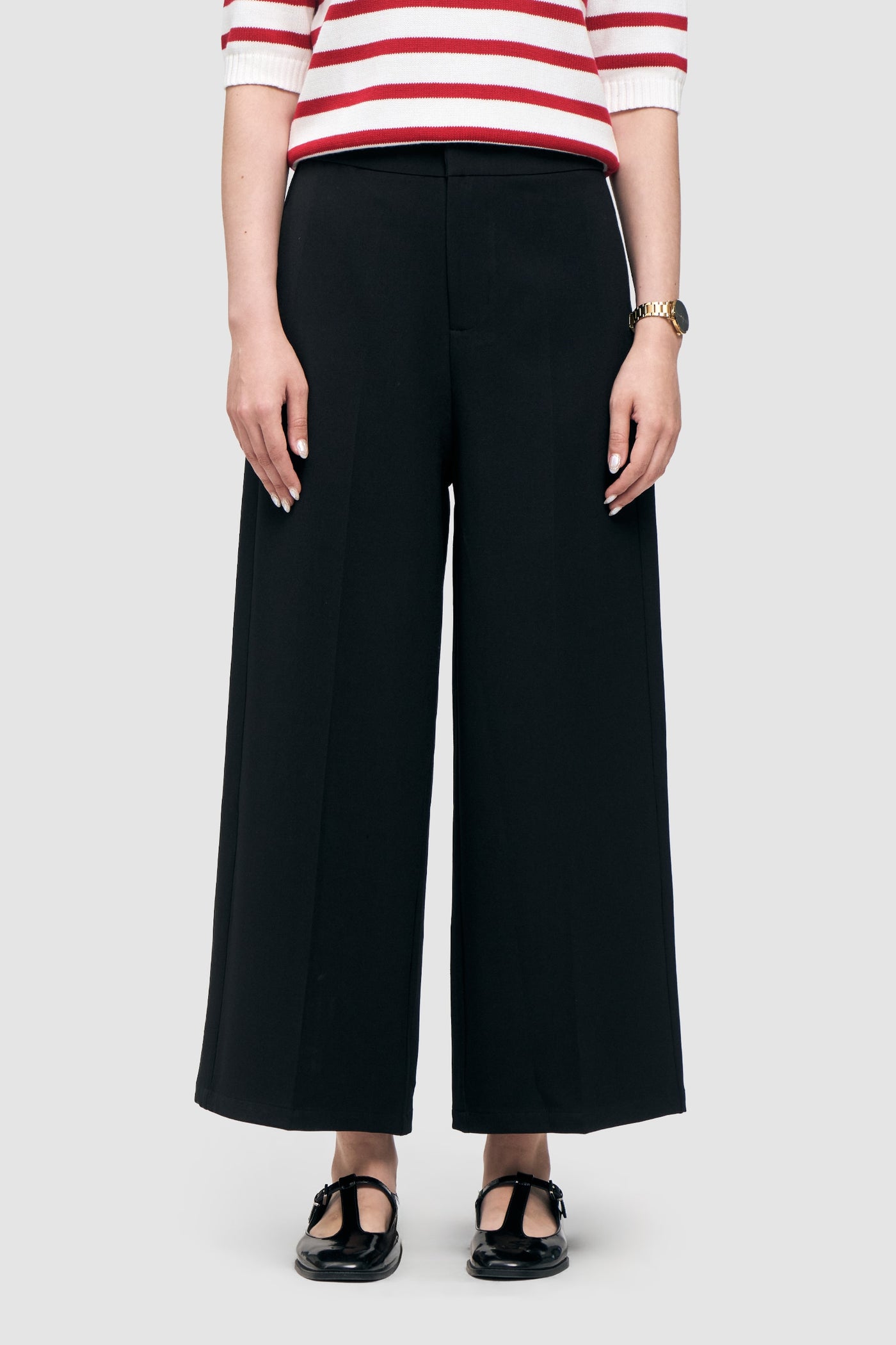989331-Black (1).jpg