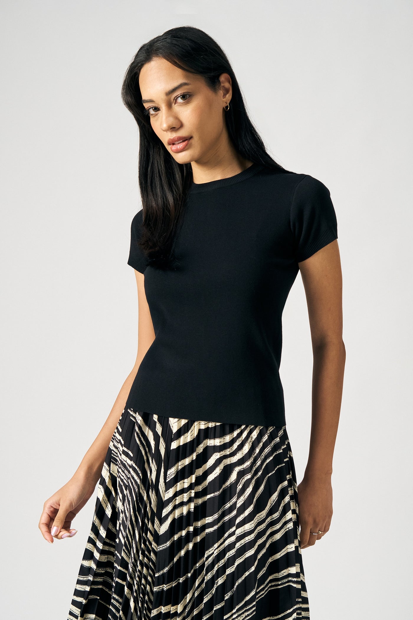 989821-Black (4).jpg