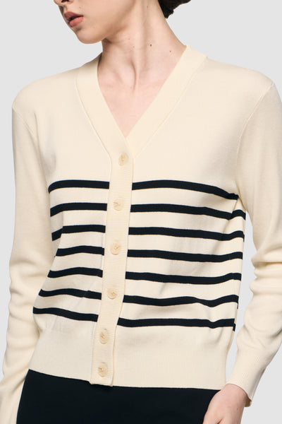989826-White (1).jpg