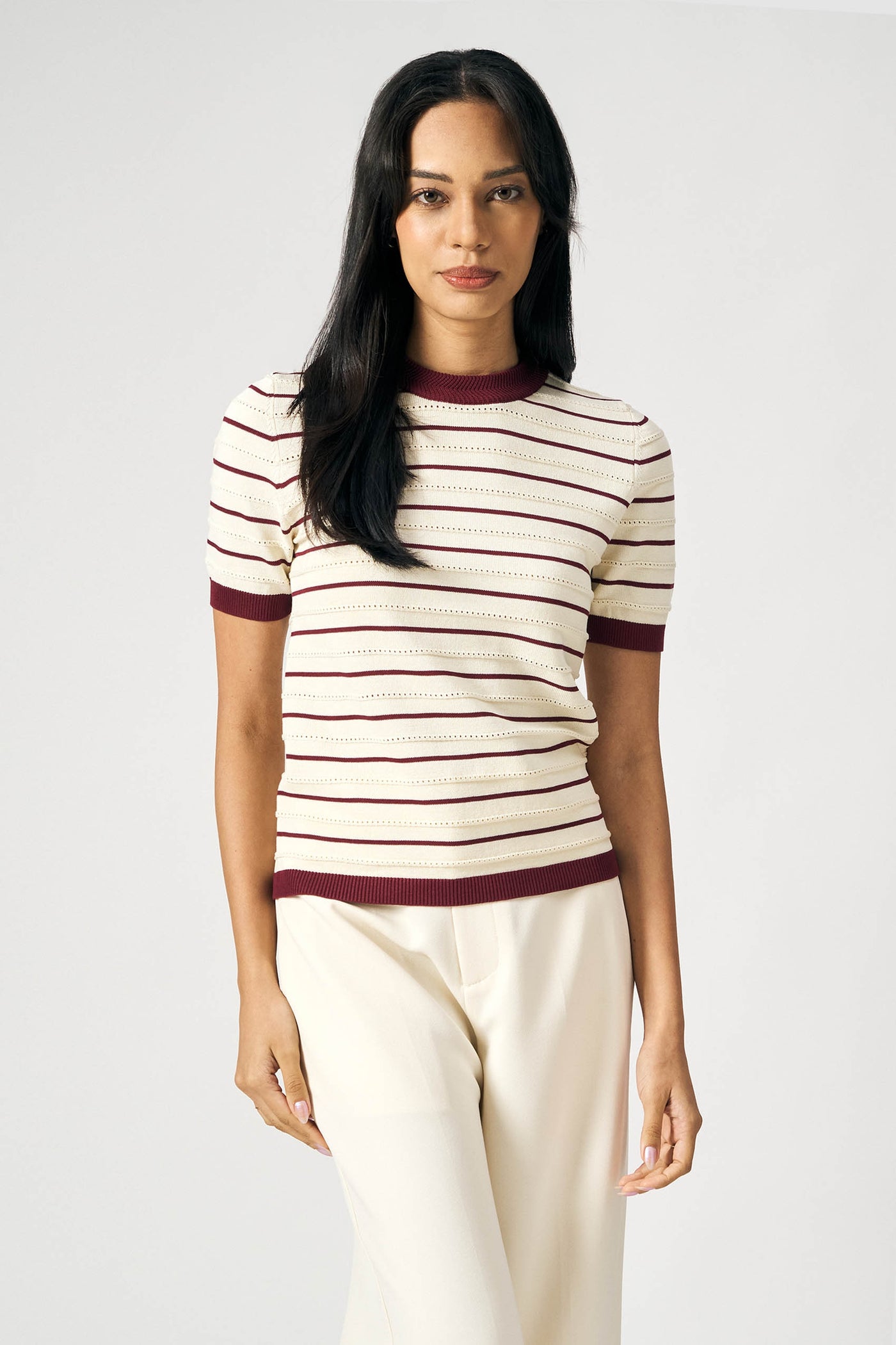 990169-Maroon (4).jpg