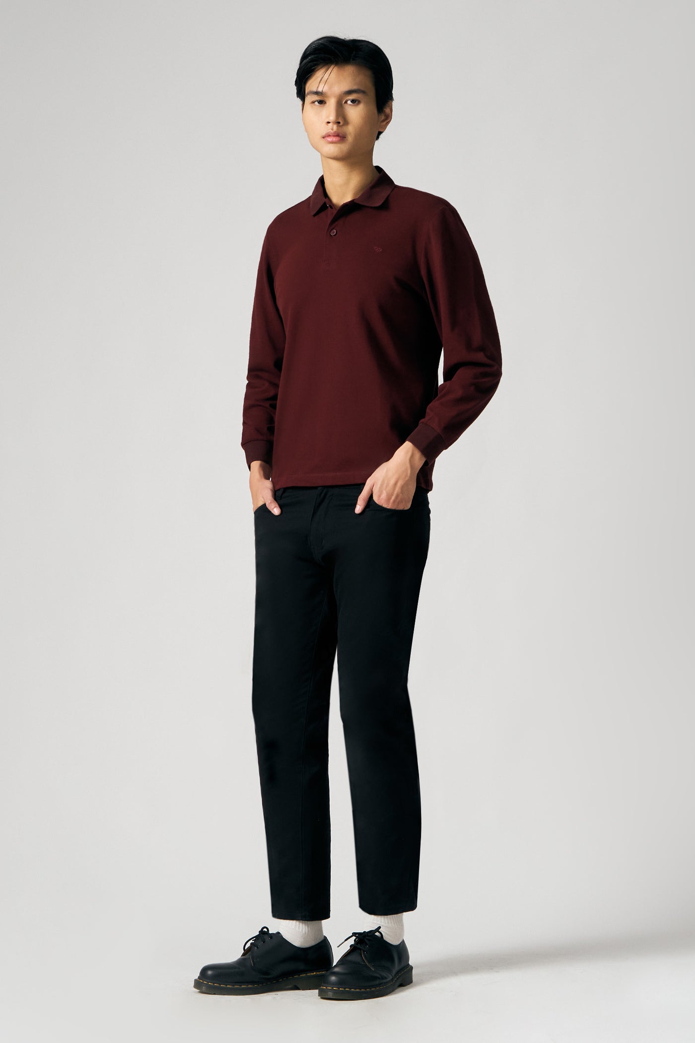 990466-Maroon (1).jpg