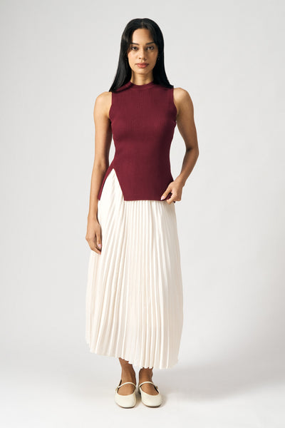 990474-Red (1).jpg