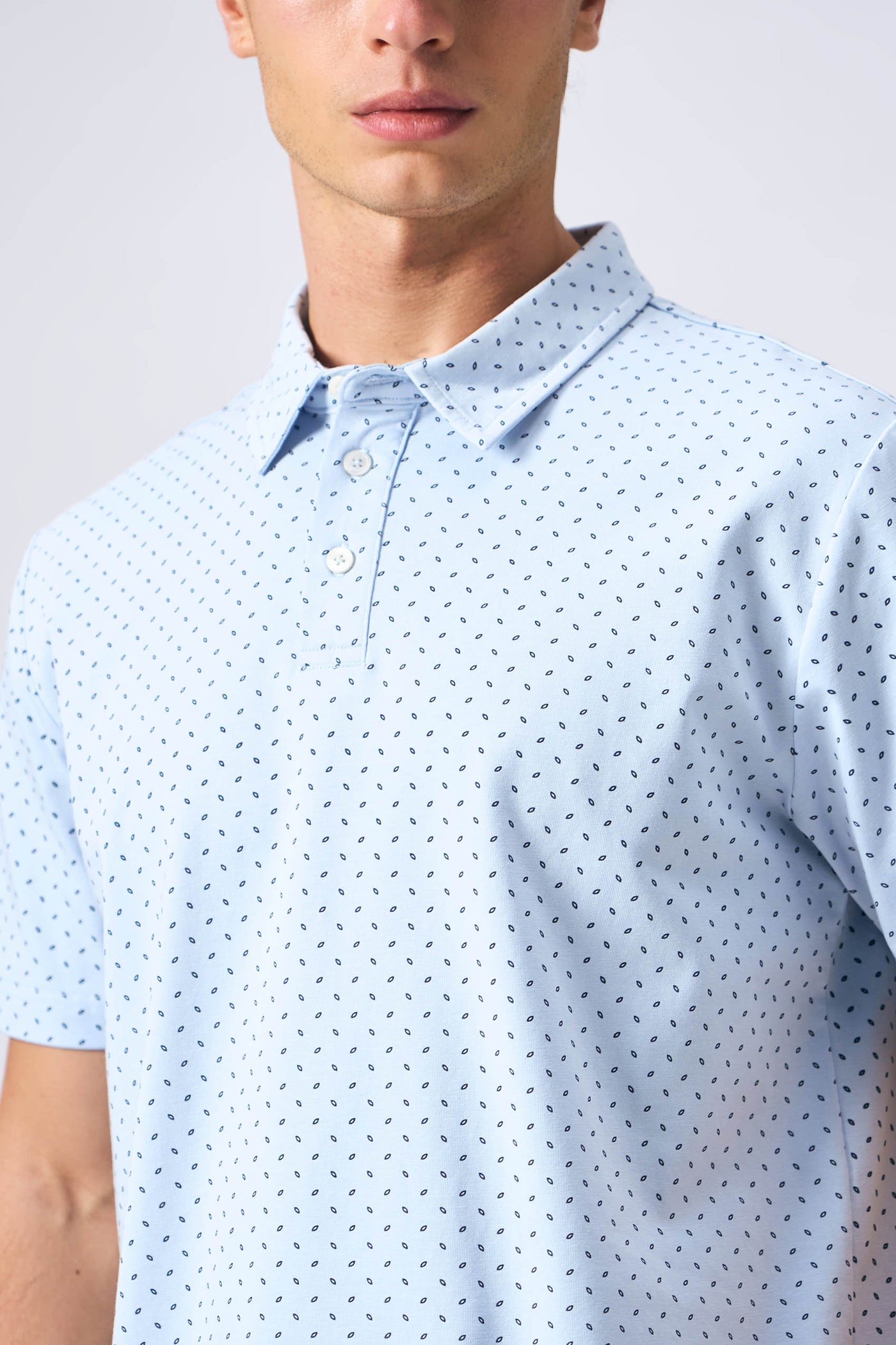 990540-Pale Blue (3).jpg