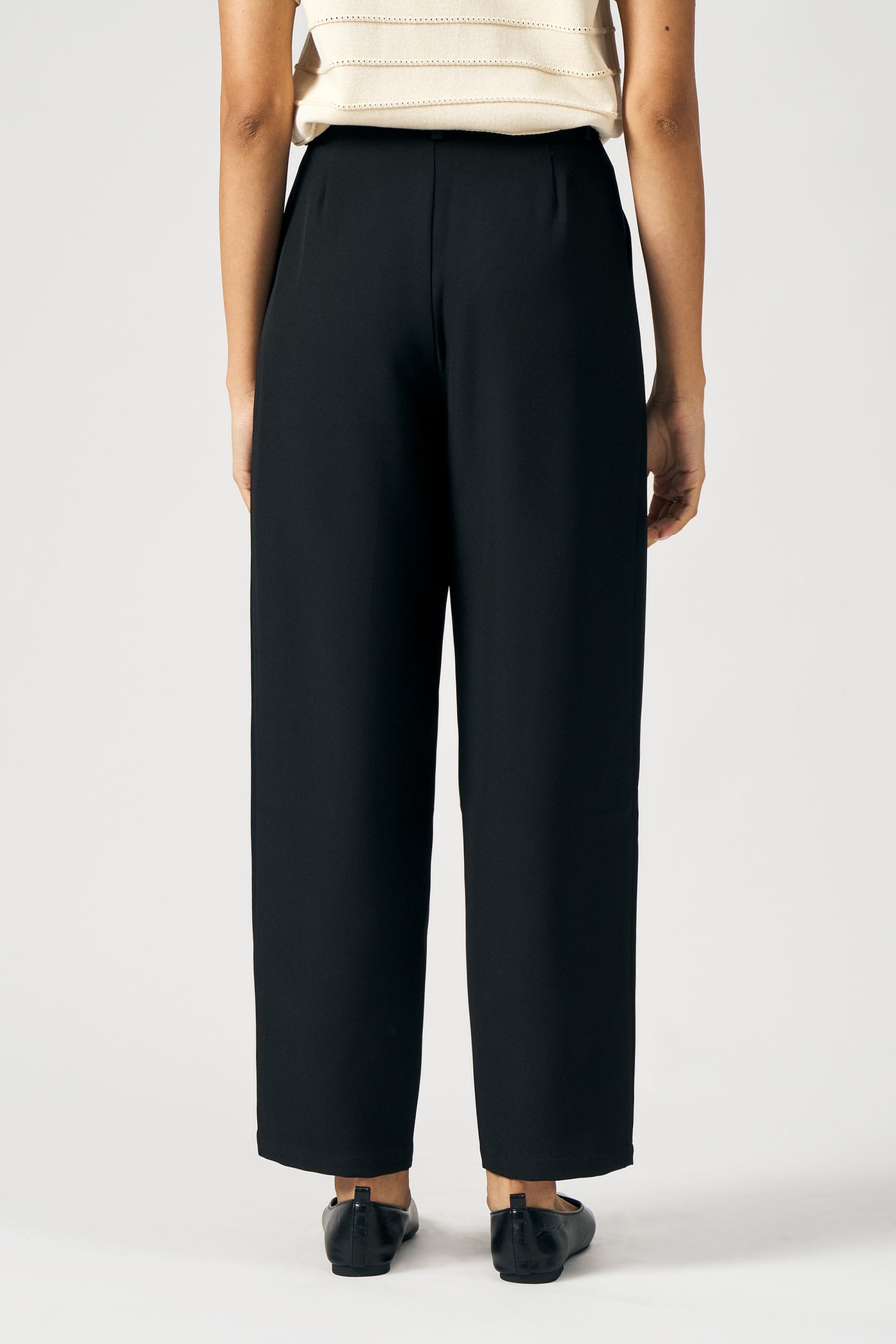 991125-Black (5).jpg