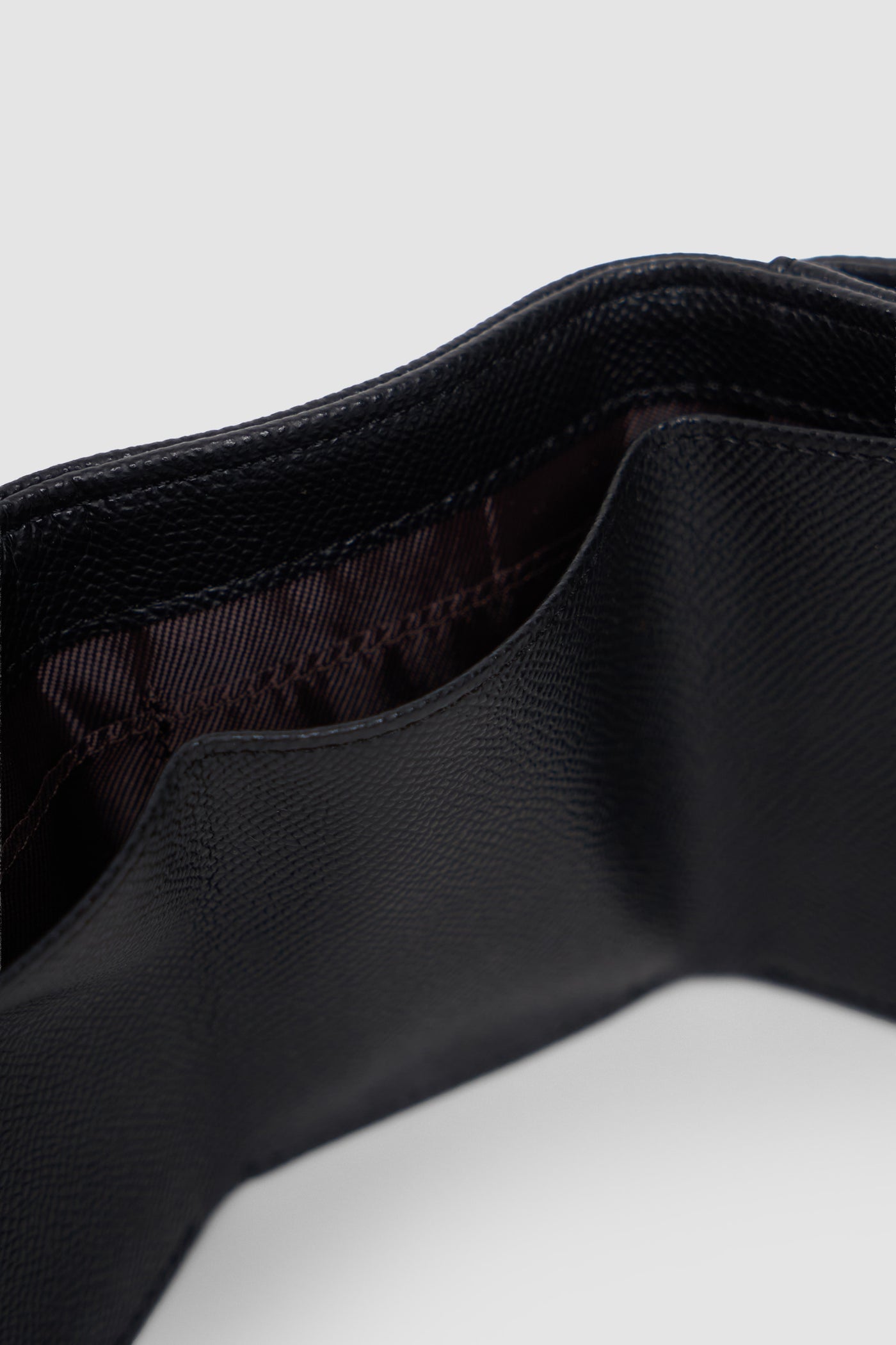 991438-Black (3).jpg