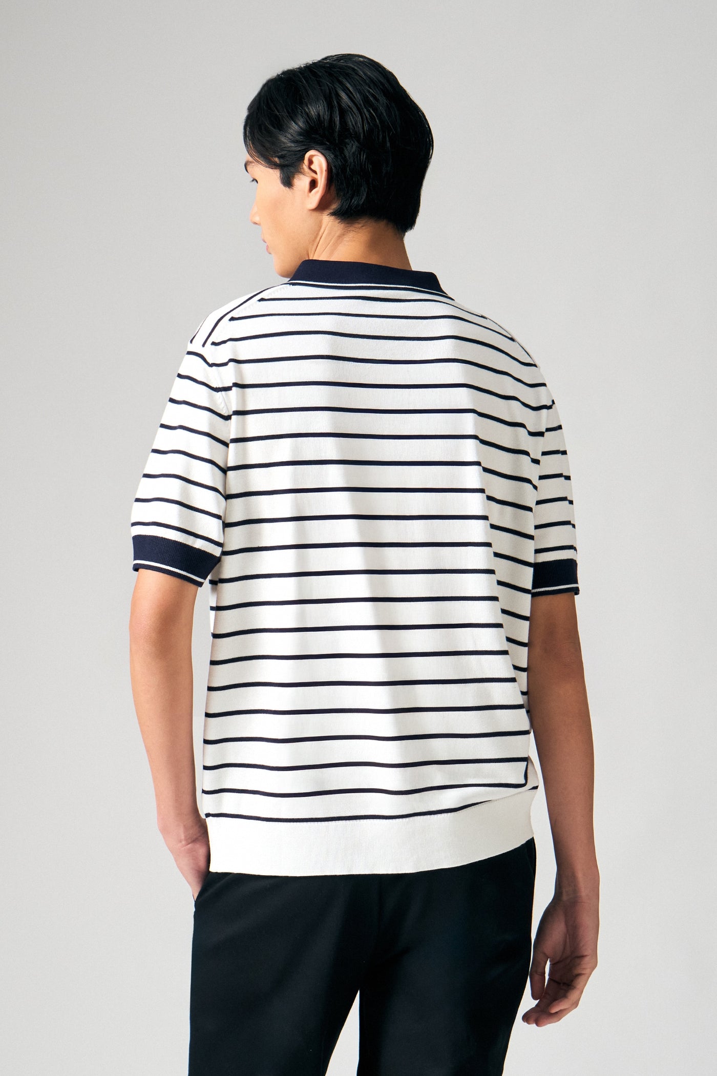 991497-White (3).jpg