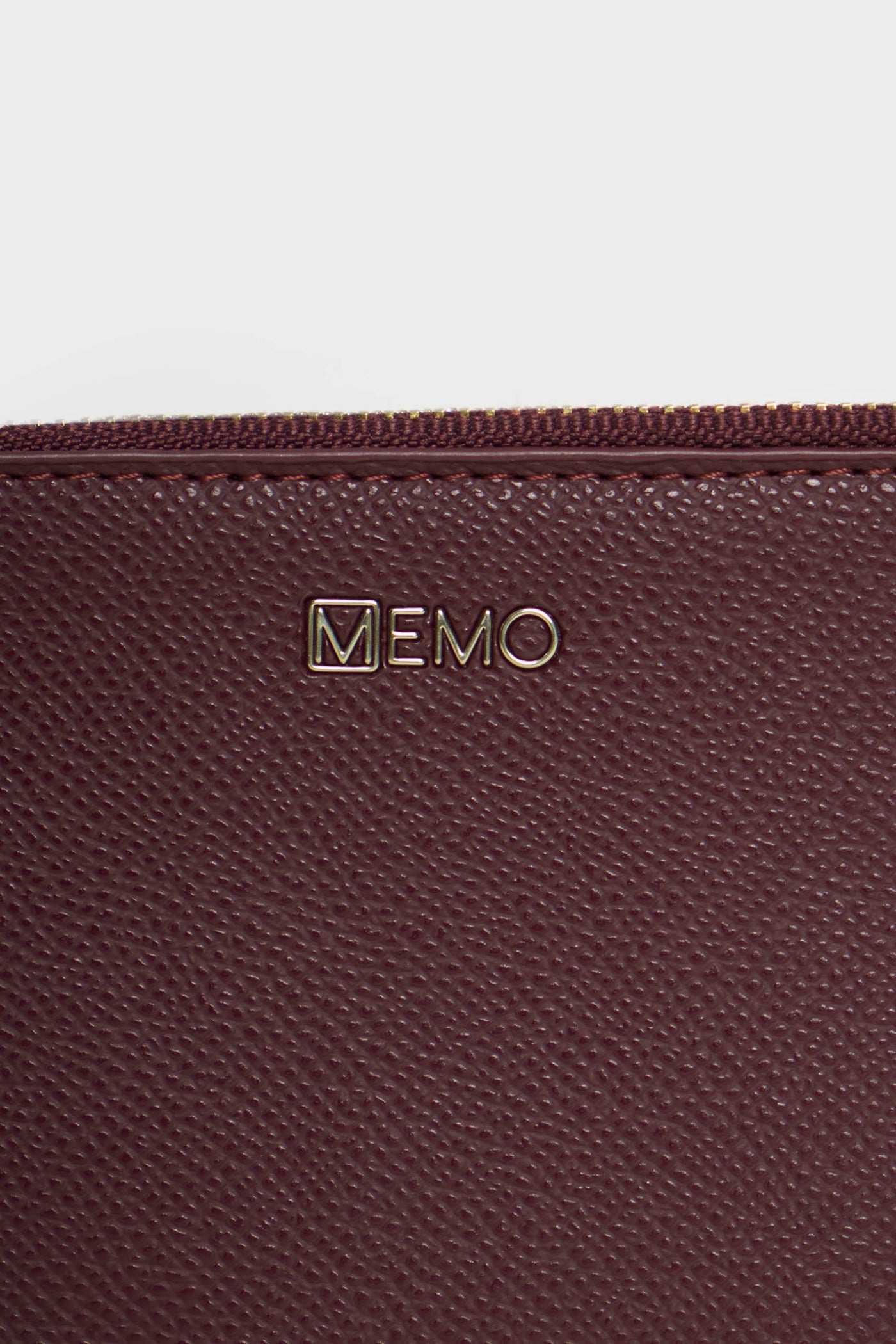 991924-Oxblood (3).jpg