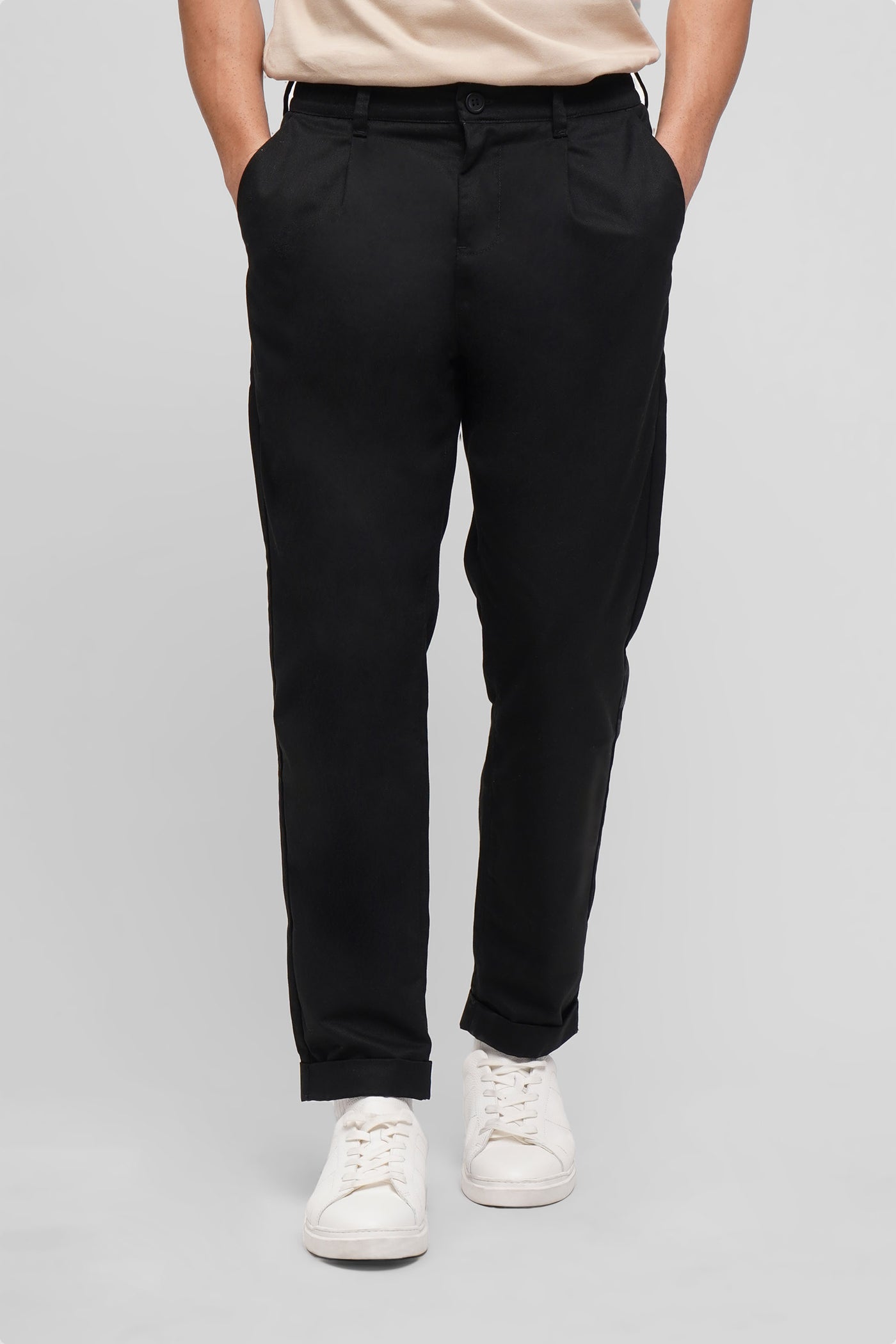 975257-Black (1).jpg