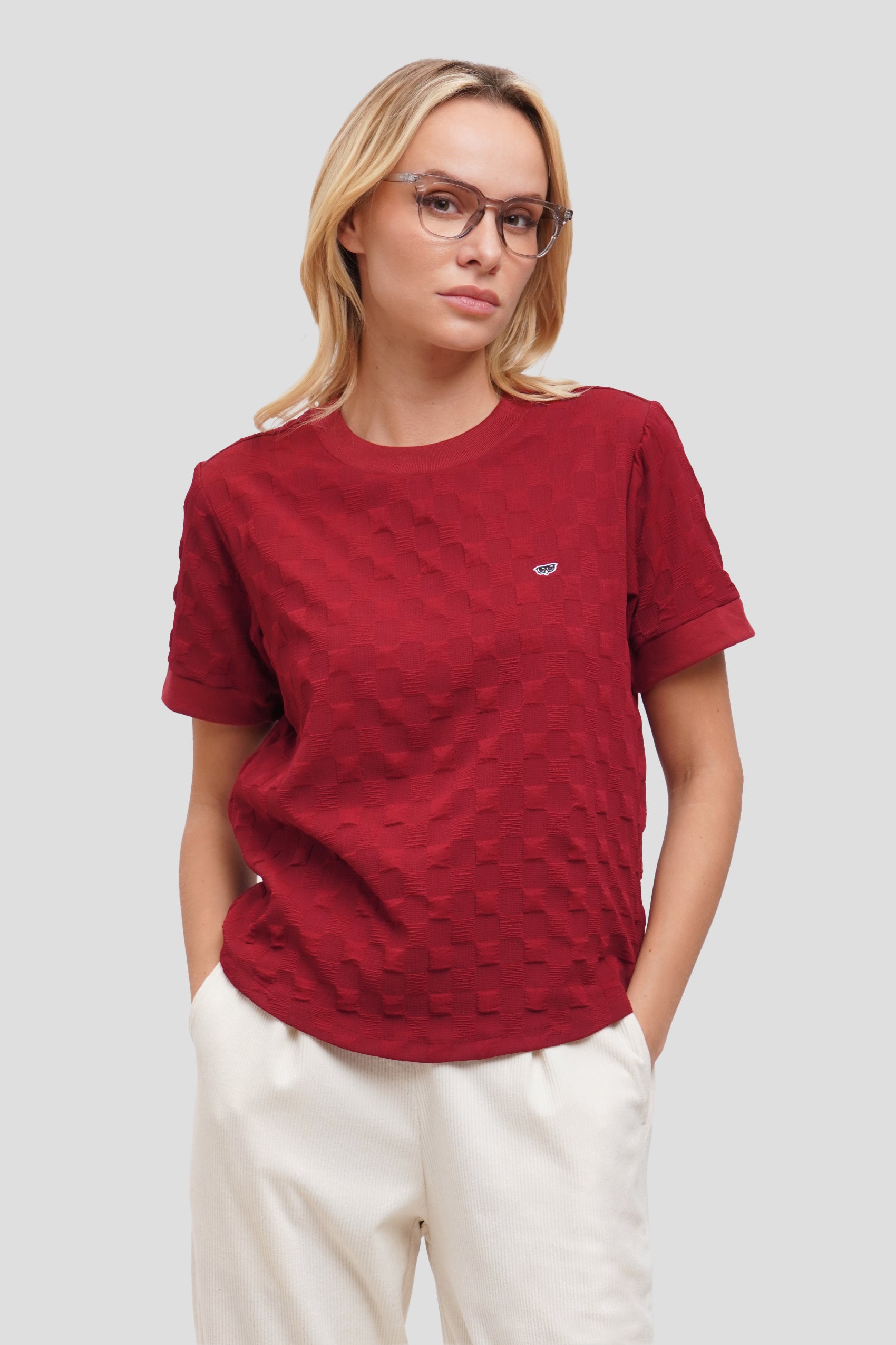 975517-Red (4).jpg