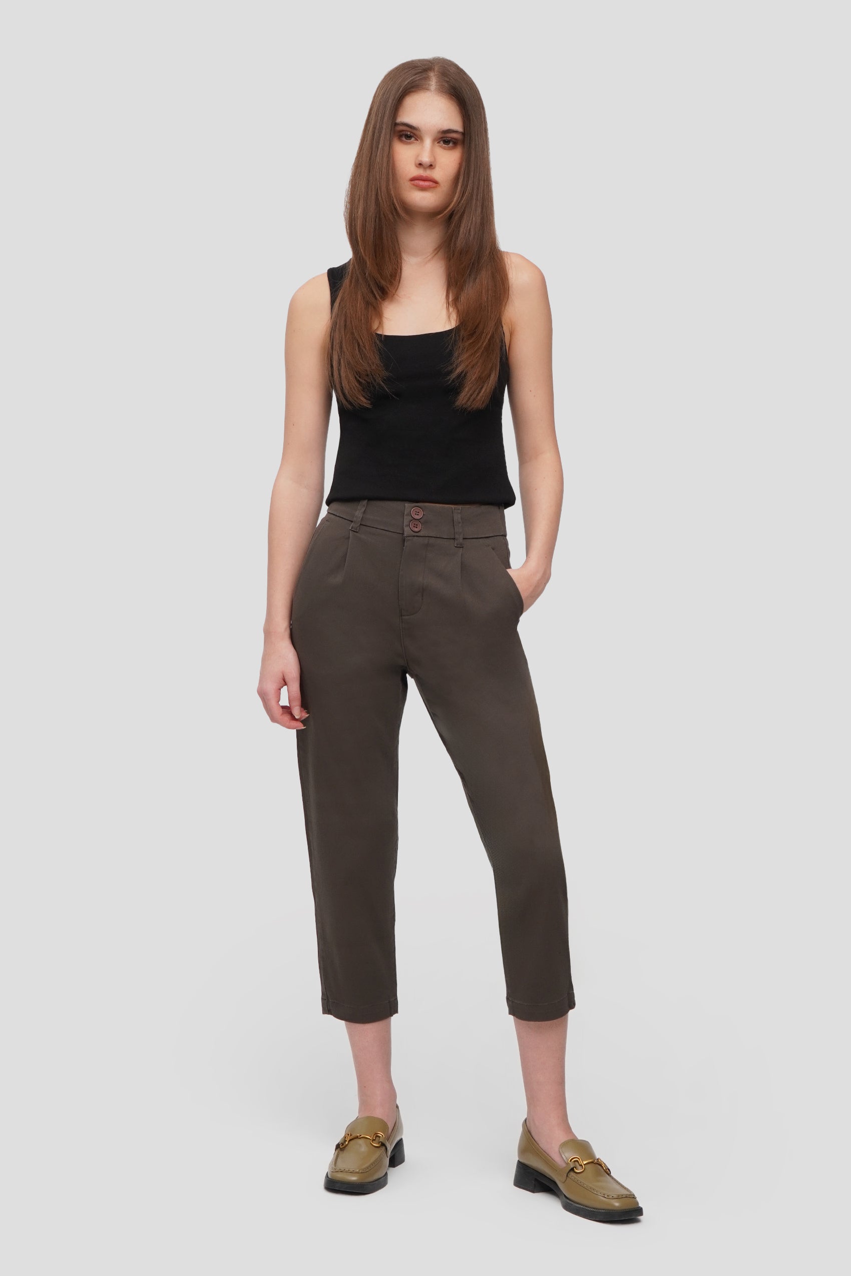977481-Olive (1).jpg
